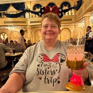 Meet your Posher, Lani